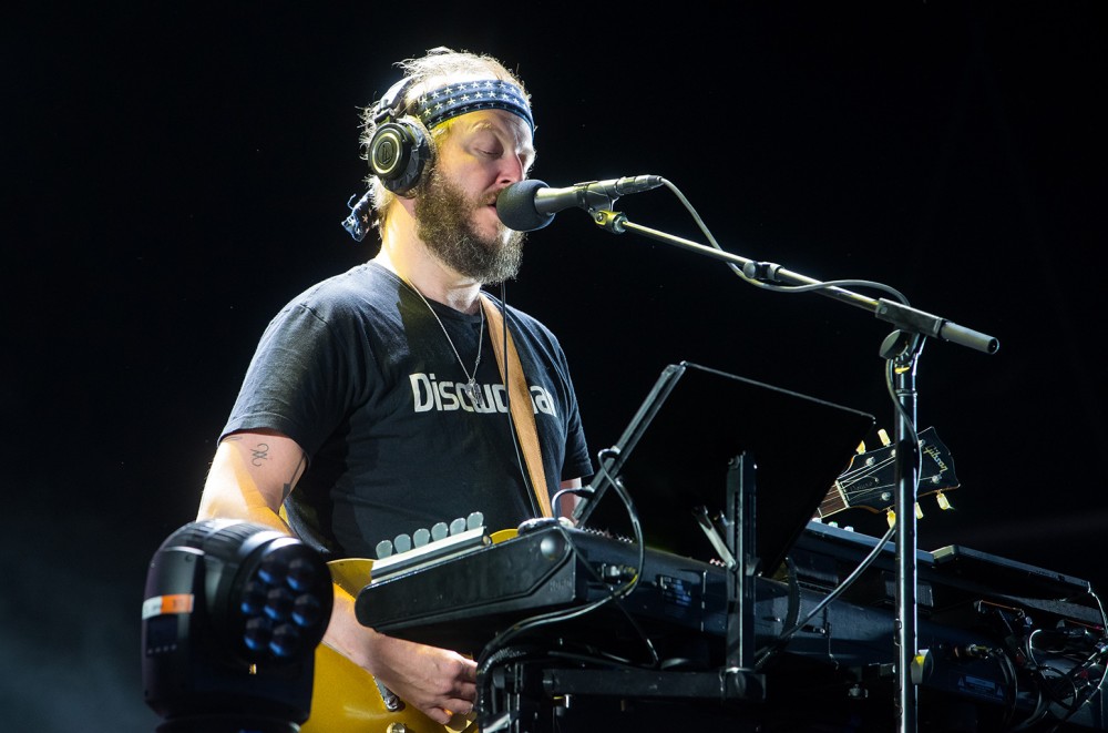 Bon Iver Reissuing ‘Blood Bank’ With Live Tracks