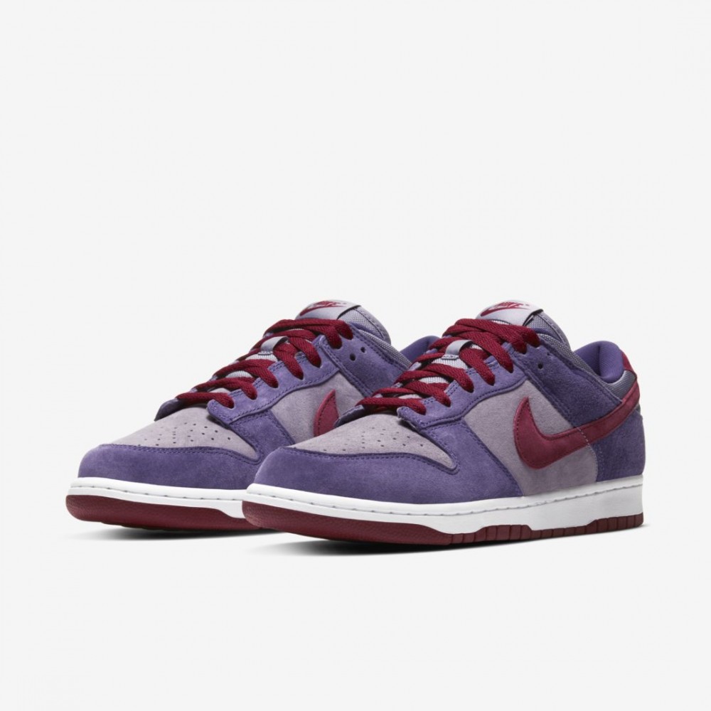 Nike SB Dunk Low "Plum" Returns For First Time Since 2001: Release Info