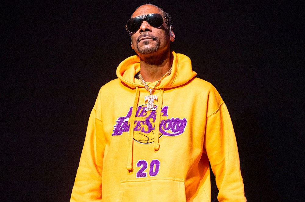 Snoop Dogg, Justin Bieber, Meek Mill and Want NBA to Change Logo to Honor Kobe Bryant
