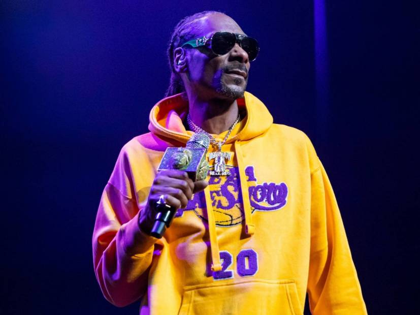 Snoop Dogg’s Instagram Erupts With Kobe Bryant Tributes Following NBA Legend’s Death