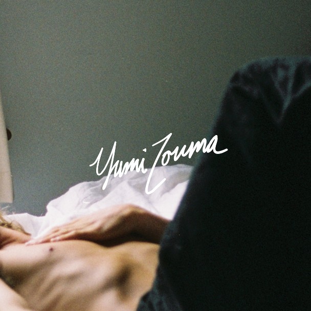 Yumi Zouma – "Right Track/Wrong Man"