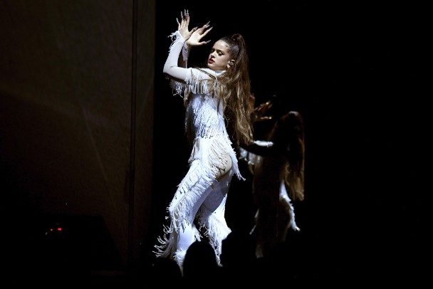 Rosalía Performs "Juro Que" & "Malamente" At The Grammys