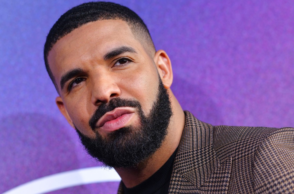 Drake Pays Tribute to Pop Smoke: ‘Sit By Some Good Energy Tonight’