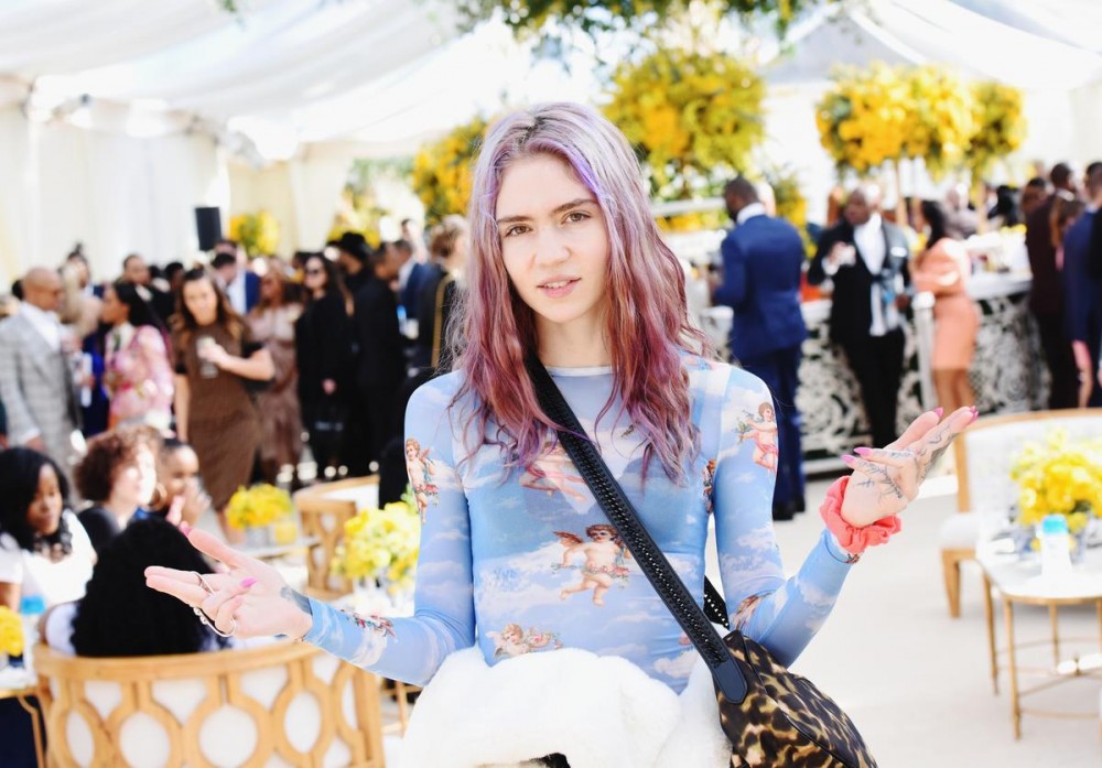 Grimes Talks Pregnancy, Will Allow Child To Choose Their Gender