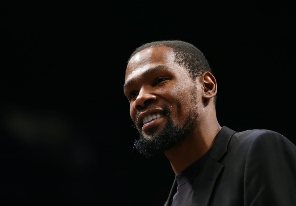 Kevin Durant Sinks Silky Pull-Up Jumpers Amid Injury Rehab