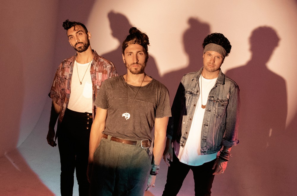 Magic Giant Chase Down a Purse Snatcher in ‘Disaster Party’ Video, Announce Tour Dates: Exclusive