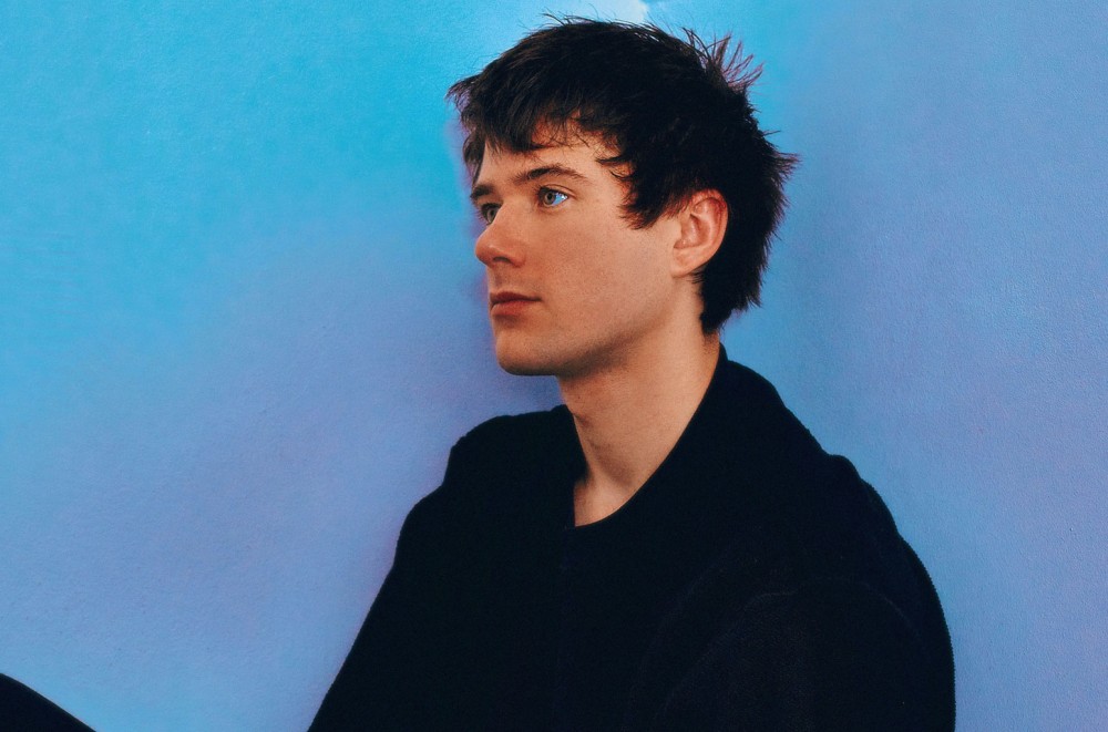 ‘Oh My God’: Alec Benjamin Can’t Turn Back Time in Introspective New Music Video