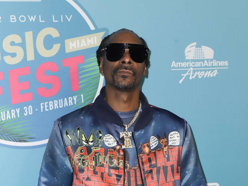 Snoop Dogg Denies Threatening Gayle King: ‘I’m A Non-Violent Person’