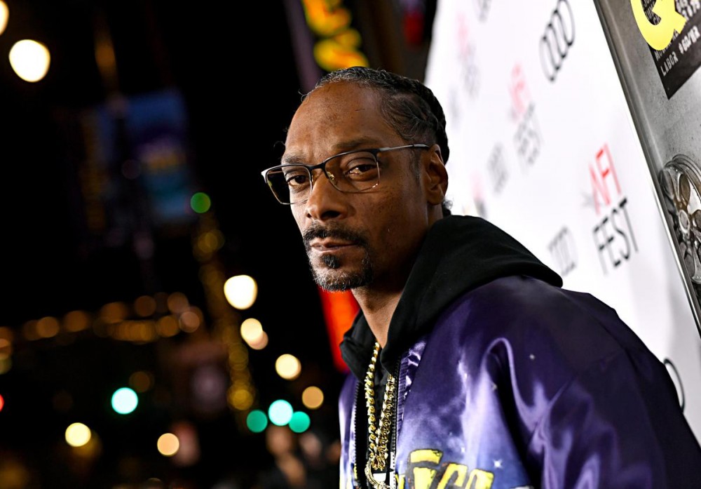 Snoop Dogg Joins "Red Table Talk" To Discuss Disrespect Between Black Men & Women