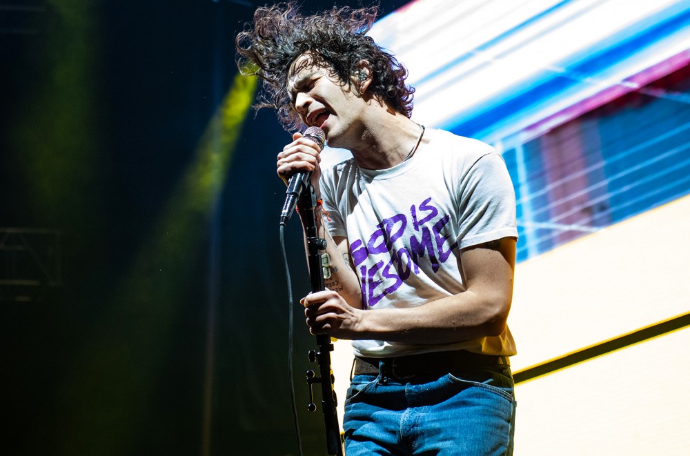 The 1975’s Matty Healy Performs in a Hospital Gown After Canceling Show