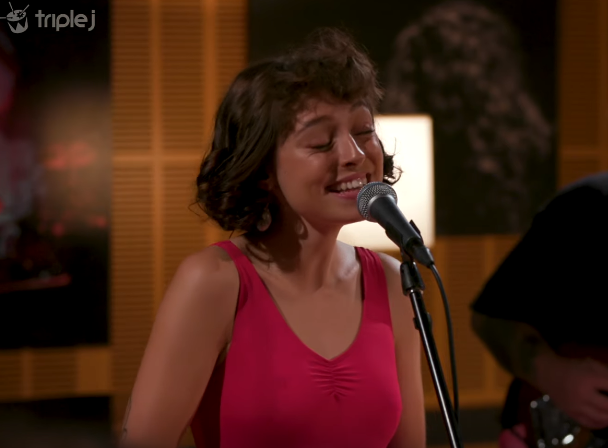 Watch Stella Donnelly Cover John Paul Young's "Love Is In The Air"