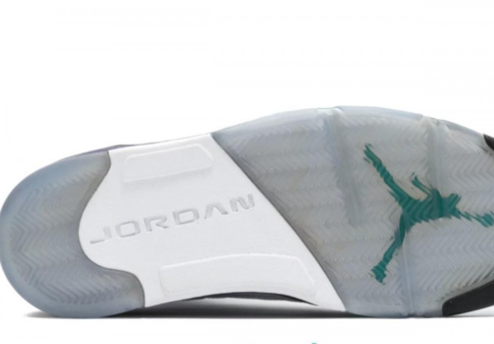 Off-White x Air Jordan 5 Rumored To Drop In “Grape” Colorway