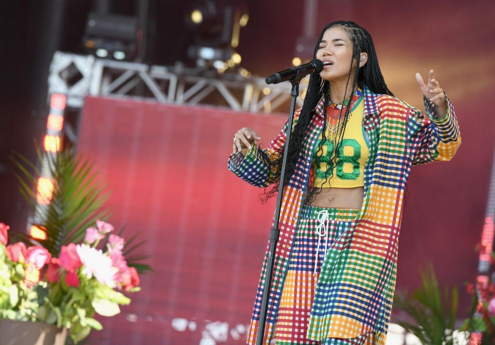 Watch Jhené Aiko & Miguel Perform "Happiness Over Everything" On "Kimmel"