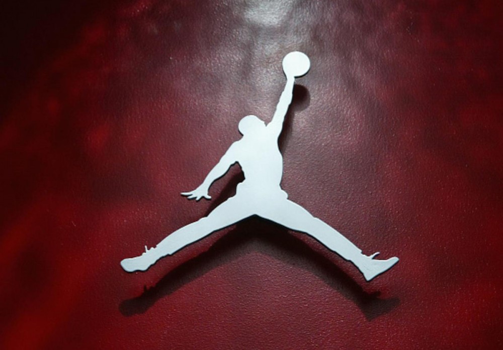 Air Jordan 11 Low "Concord/Bred" New Release Date Announced
