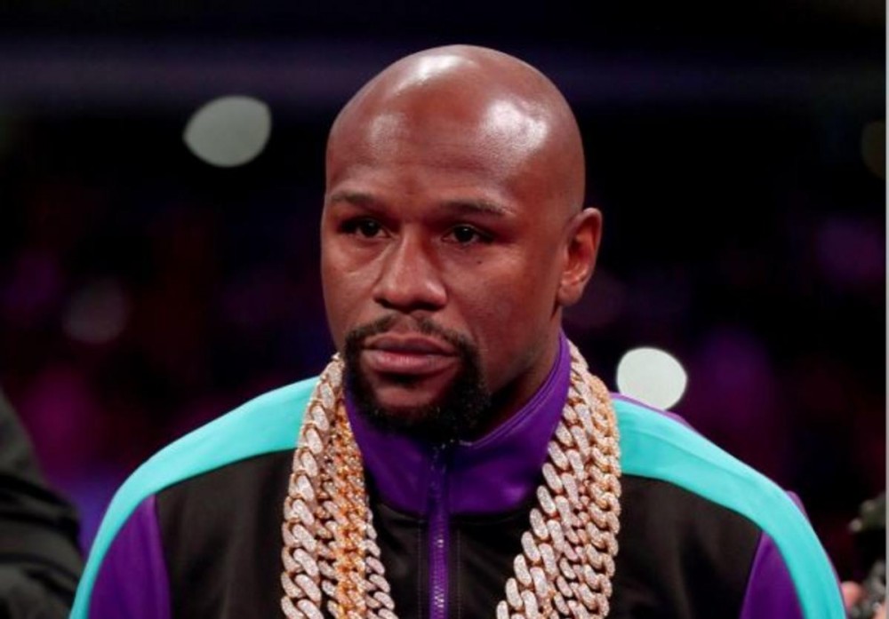 Floyd Mayweather Remembers Josie Harris With Touching Throwback Photos