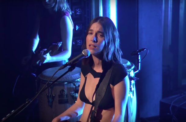 Haim Perform "The Steps" With Rostam, Sing About Instagram With Jimmy Fallon On 'The Tonight Show': Watch
