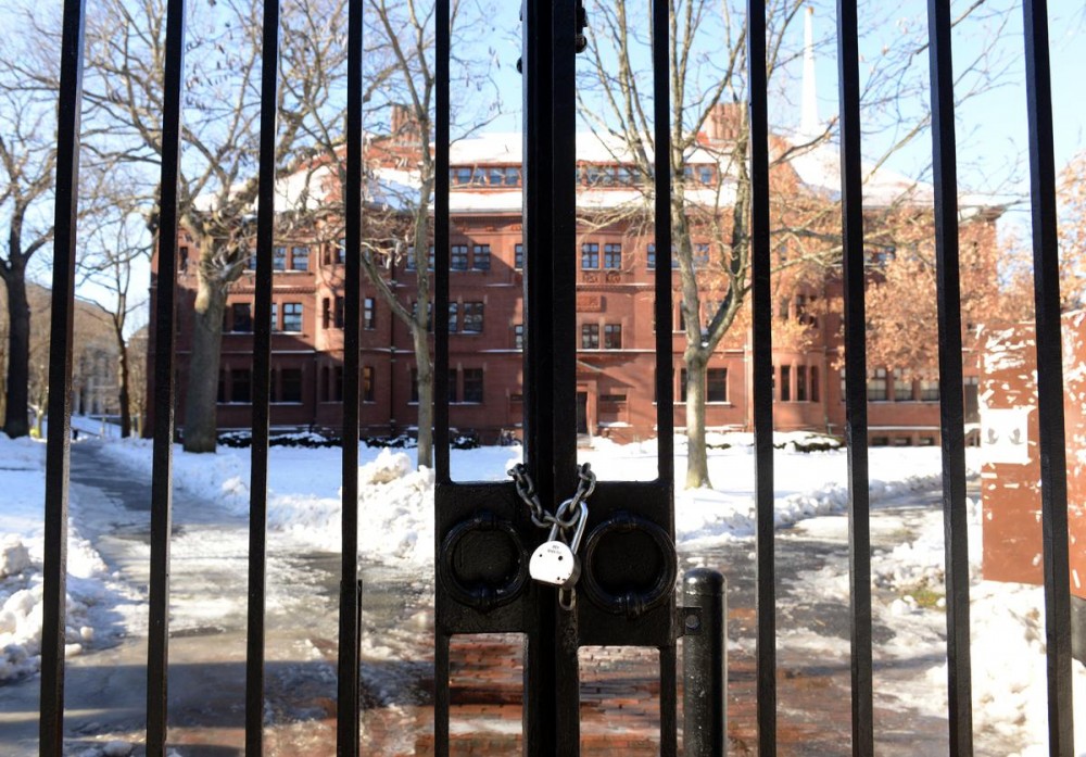 Harvard Campus Shuts Down Due To Coronavirus