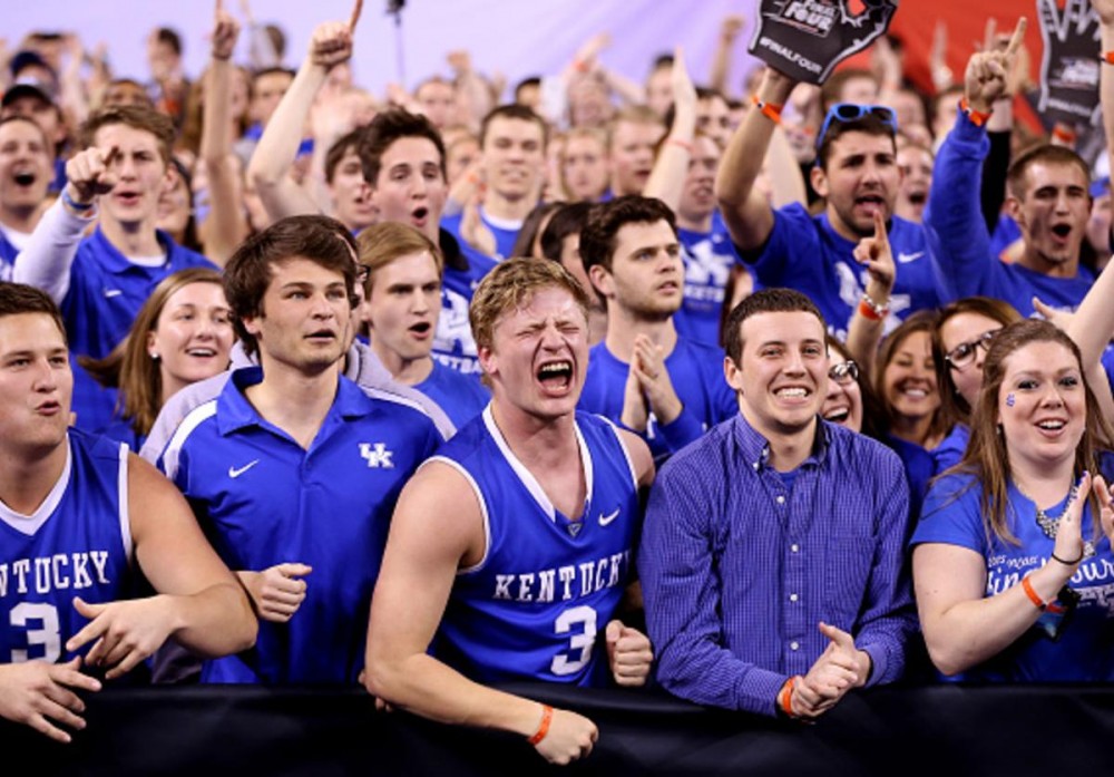 Kentucky Fan Caught Yelling Racial Slur, Issues Lame Apology