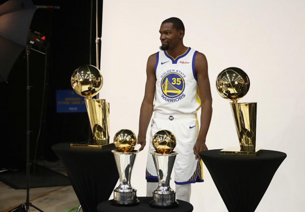 Kevin Durant Deserves "All The Tribute Videos" From GSW, Says Dinwiddie
