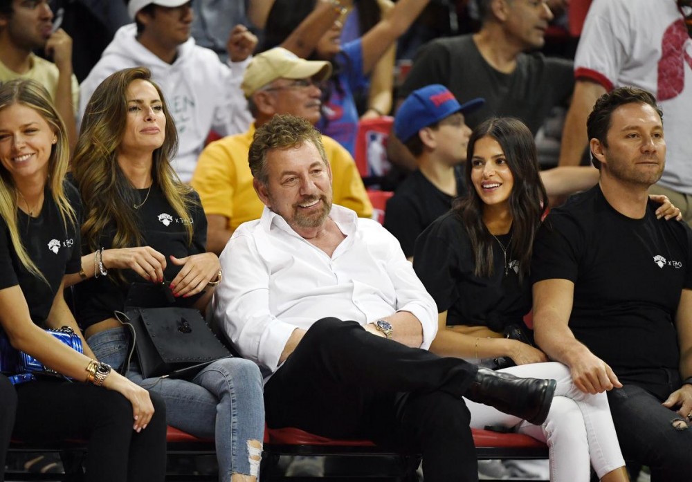 Knicks Fans Kicked Out Of MSG After Anti-James Dolan Chants