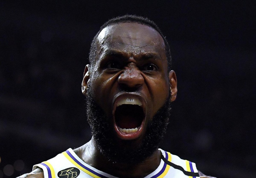 LeBron James Reacts To Lakers Massive Win Over Clippers