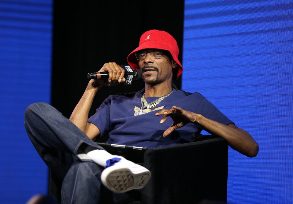 Snoop Dogg Recalls Getting Mac Miller To Appear In "Scary Movie 5"