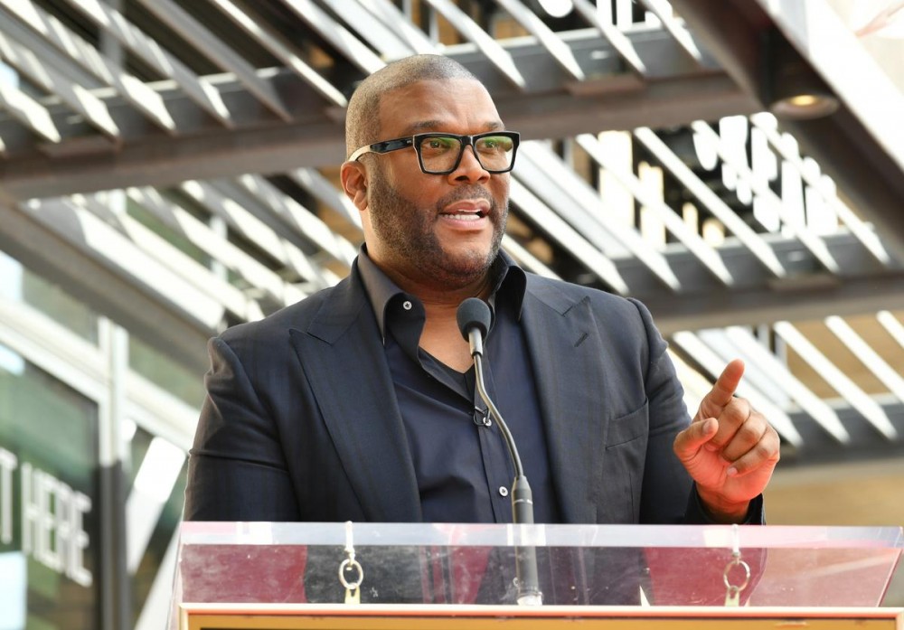 Tyler Perry Jokes About Washing Hands With "Ashy" Pic
