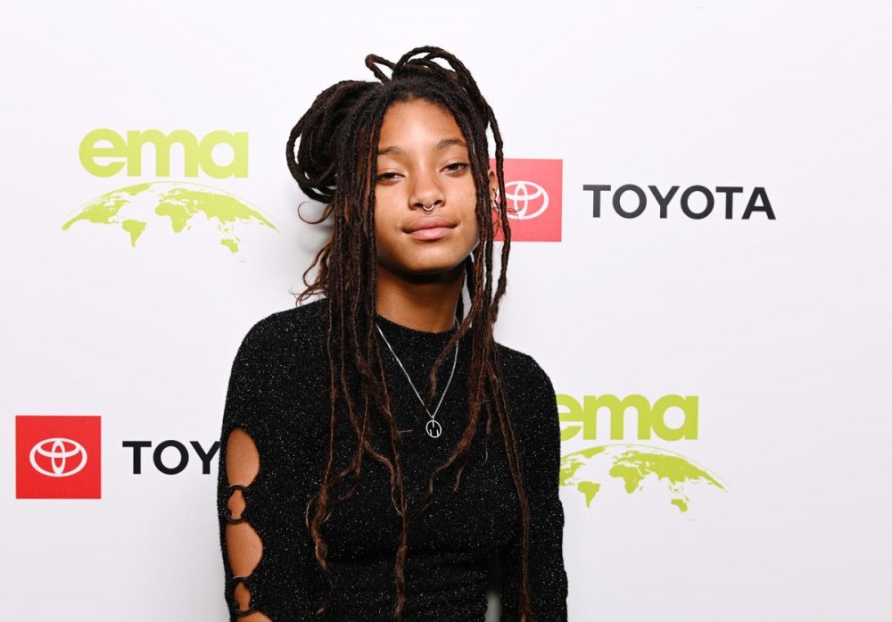 Willow Smith To Trap Herself In Box For 24 Hours