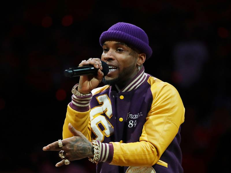 Tory Lanez Pings Drake On Instagram Live & Allegedly Breaks Record