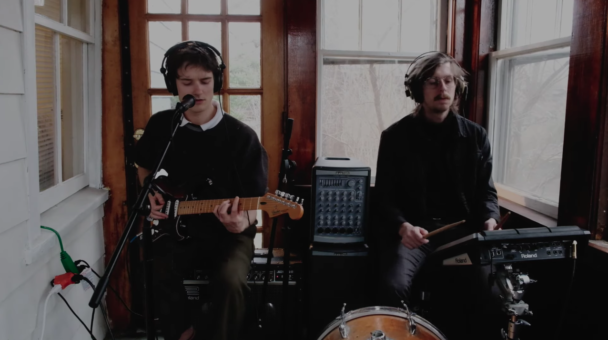 Watch Vundabar Cover Songs: Ohia's "Farewell Transmission"