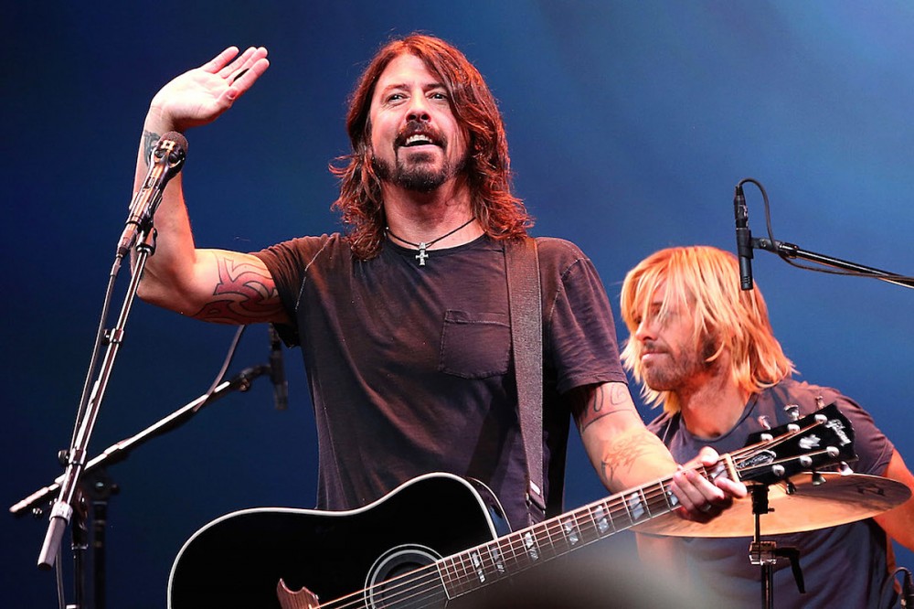 Foo Fighters’ Dave Grohl Salutes Father in Personal Tribute