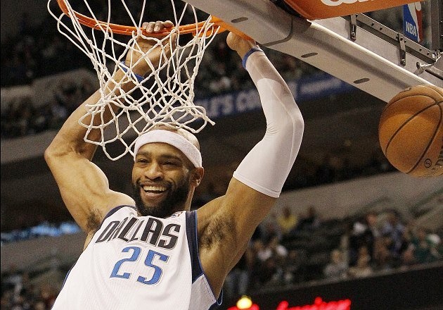 SOURCE SPORTS: Vince Carter Officially Retires From the NBA After 22 Seasons