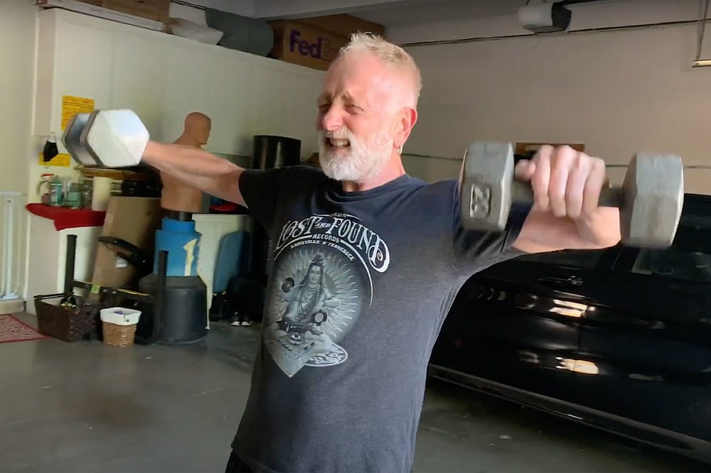 Get Fit With Def Leppard’s Phil Collen During ’30 Day Challenge’
