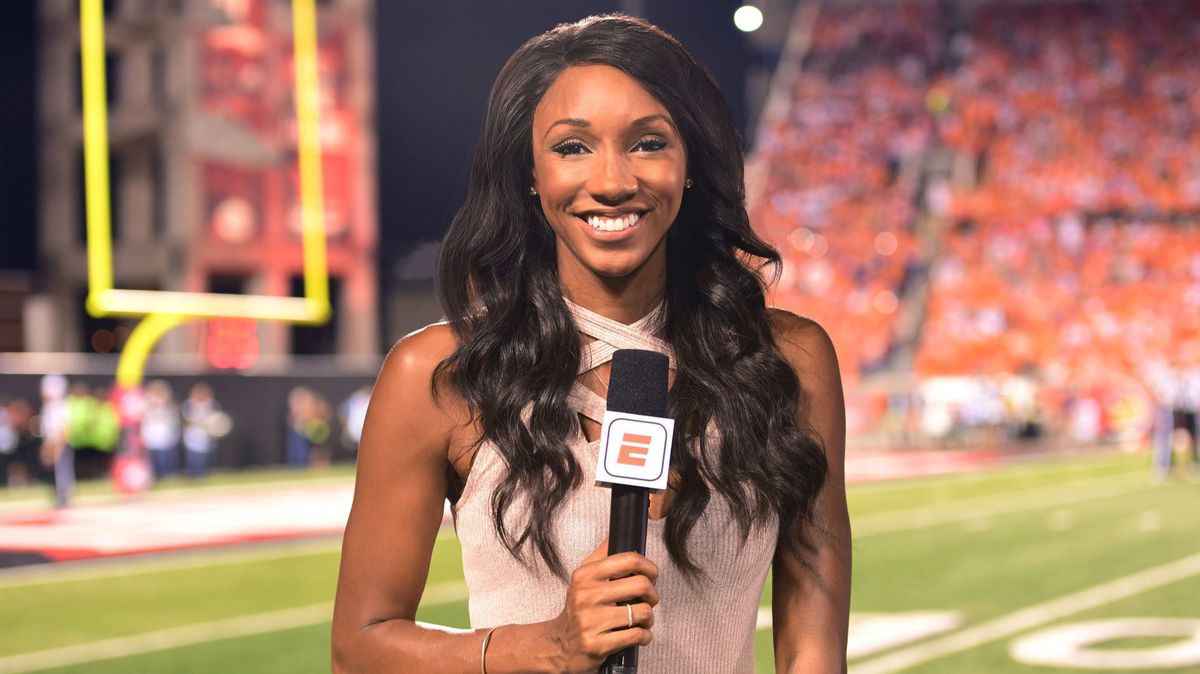 Chicago Radio Host Fired For Making Misogynistic Comments About ESPN’s Maria Taylor’s Attire