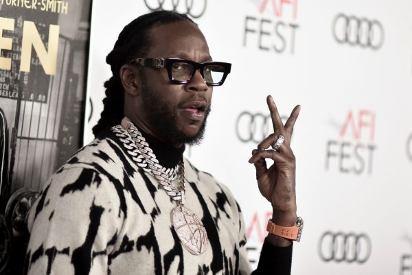 2 Chainz Donates Groceries to Families in Atlanta for Feed Your City Challenge
