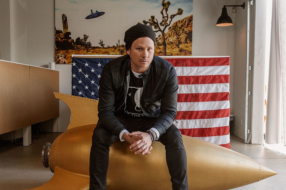 Tom DeLonge Making Directorial Debut With Sci-Fi Film ‘Monsters of California’