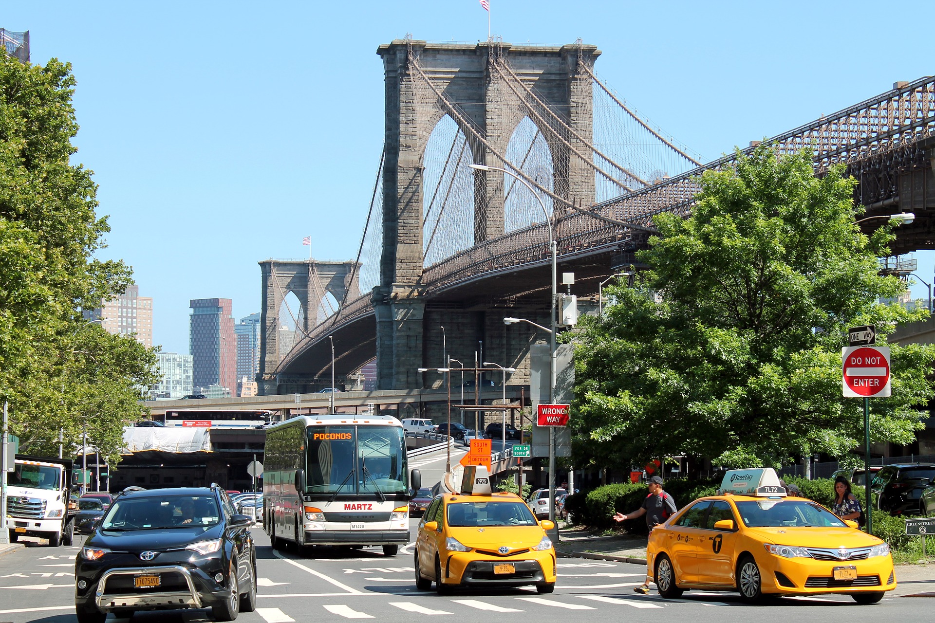 10,000 Person Wedding Gets Shut Down In Brooklyn