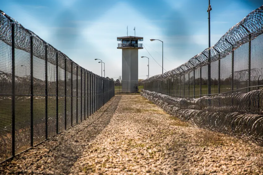 TX Prisons, Jails Labeled ‘Worst Covid-19 Hotspots’ in the U.S.