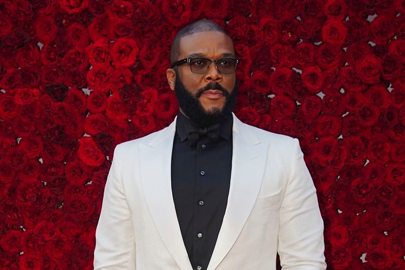 Tyler Perry Hosts Thanksgiving Food Giveaway for 5,000 Atlanta Residents