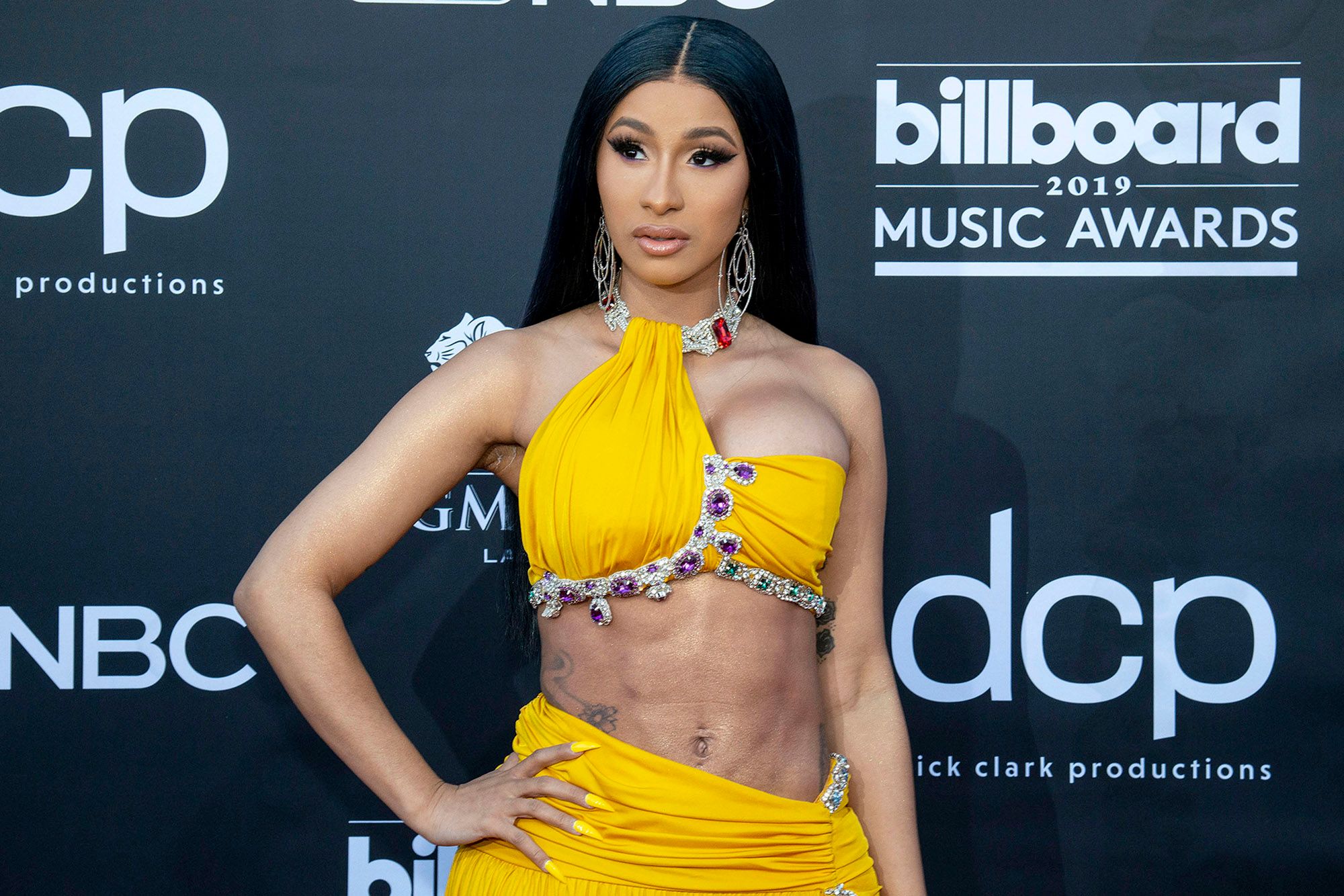 Cardi B Admits She’s Too Shy to Collab With Male Rappers