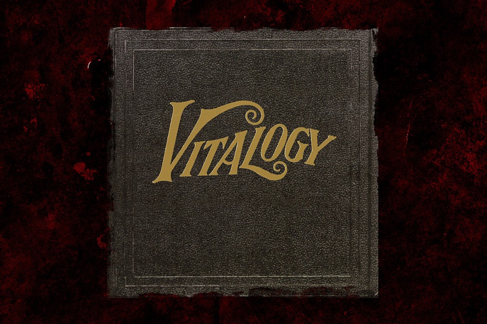 26 Years Ago: Pearl Jam Overcome Internal Strife to Release ‘Vitalogy’