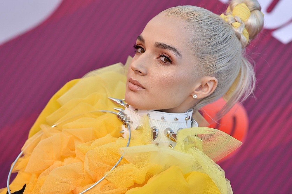 Poppy Is the 2020 Artist of the Year