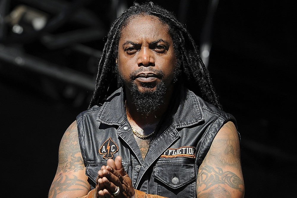 Sevendust’s Lajon Witherspoon Issues Bluesy Solo Cover ‘Chainsmoking’