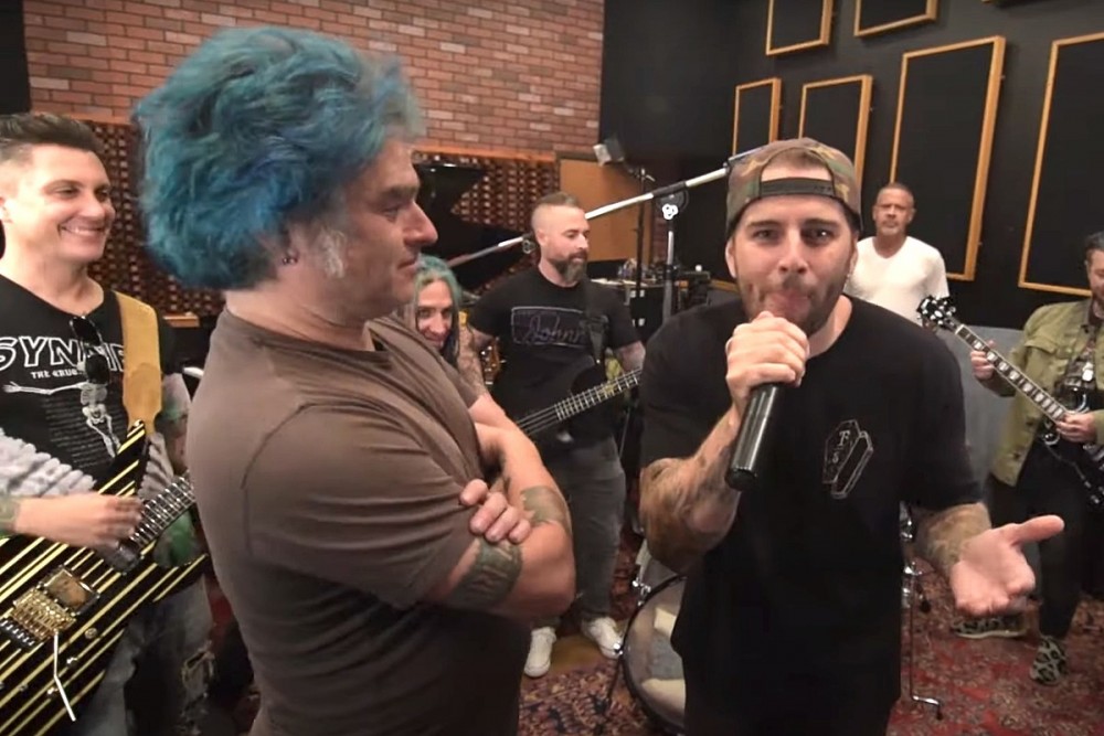 NOFX Recruit Avenged Sevenfold for New Song ‘Linewleum’