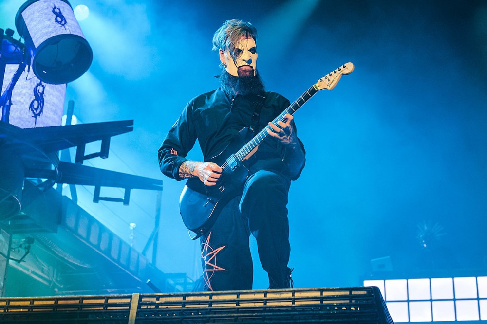 Slipknot’s Jim Root Got a Guitar Over 10 Years Ago + Never Opened The Box