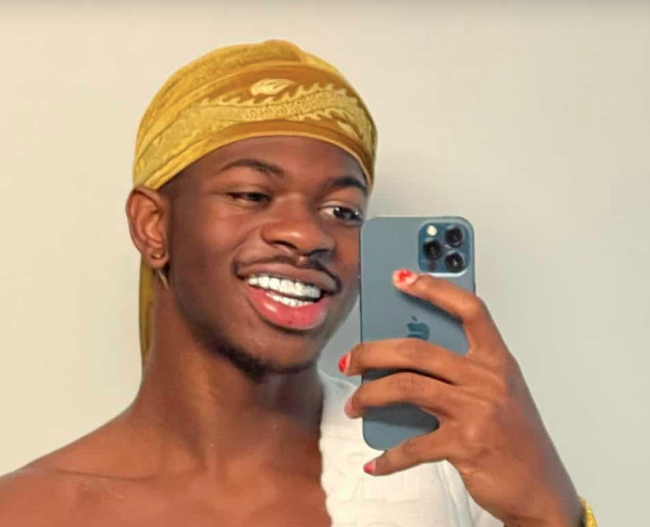 [WATCH] Lil Nas X Shows Off New Breasts On Social Media