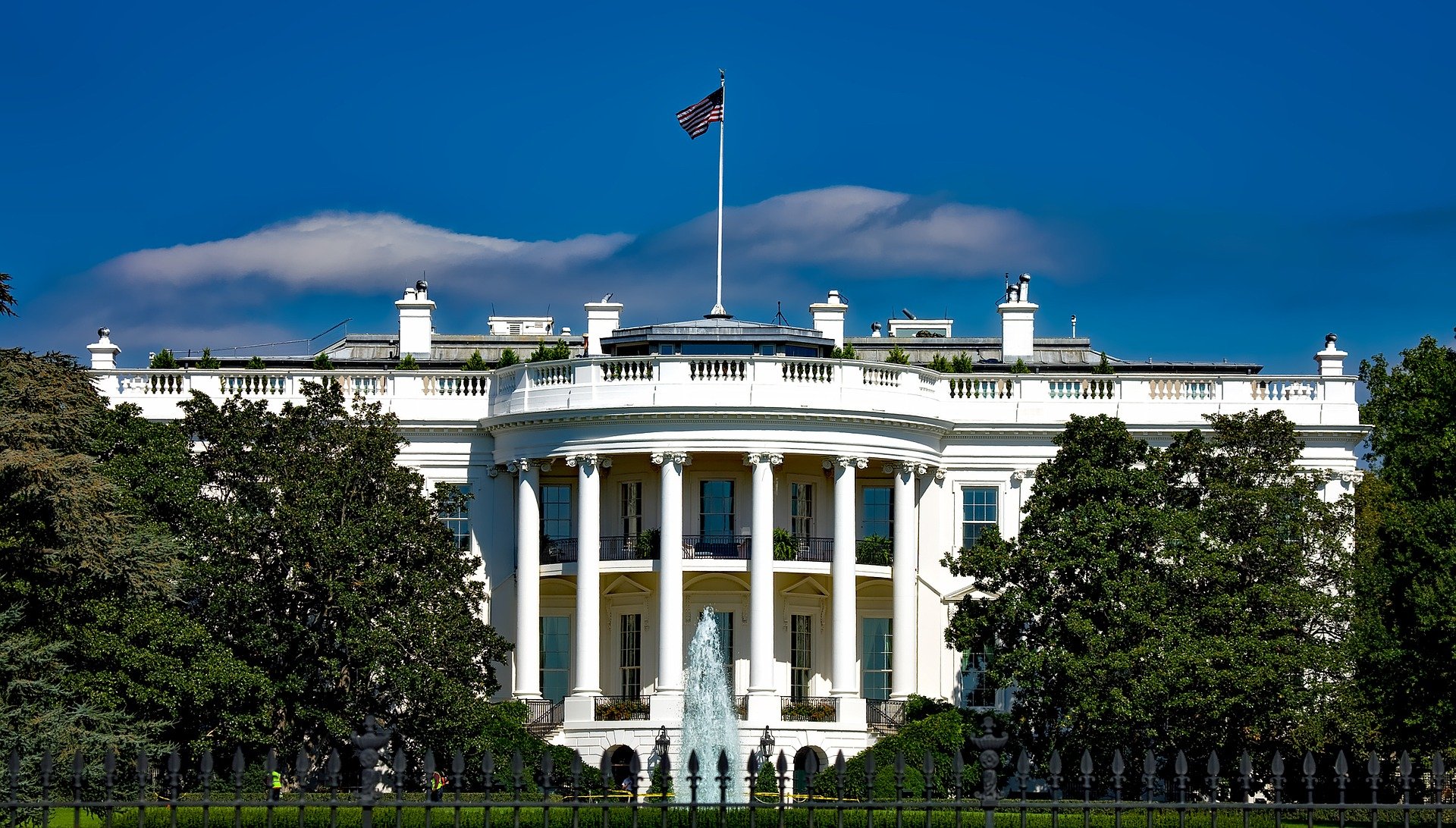 Two People Arrested On Weapons Charges Near The White House