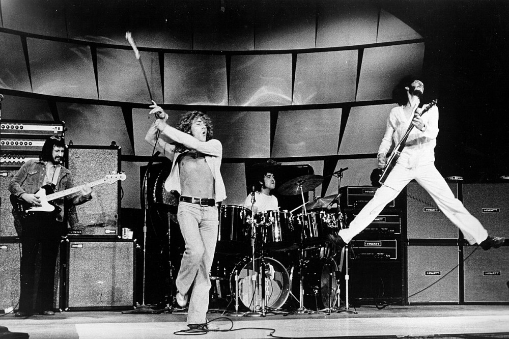 The Who’s Roger Daltrey Explains How Iconic Mic Swinging Trick Came to Be