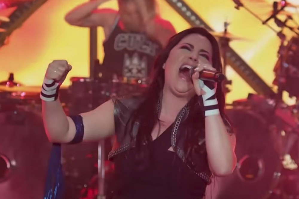 Evanescence Perform ‘Better Without You’ on ‘The Kelly Clarkson Show’