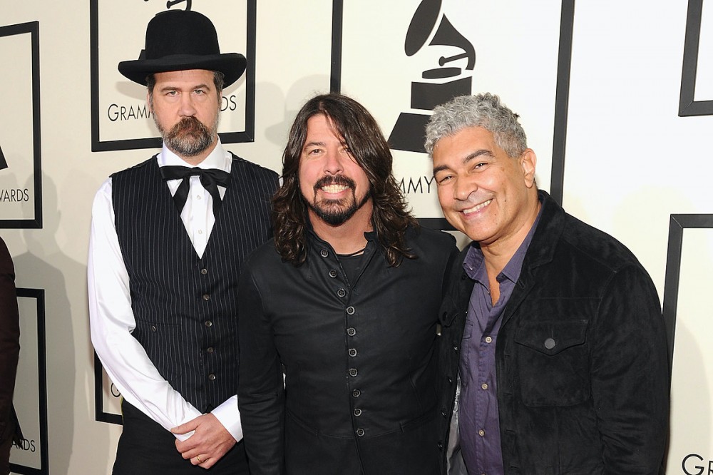 Dave Grohl Reveals Nirvana Members Still Record Music Together